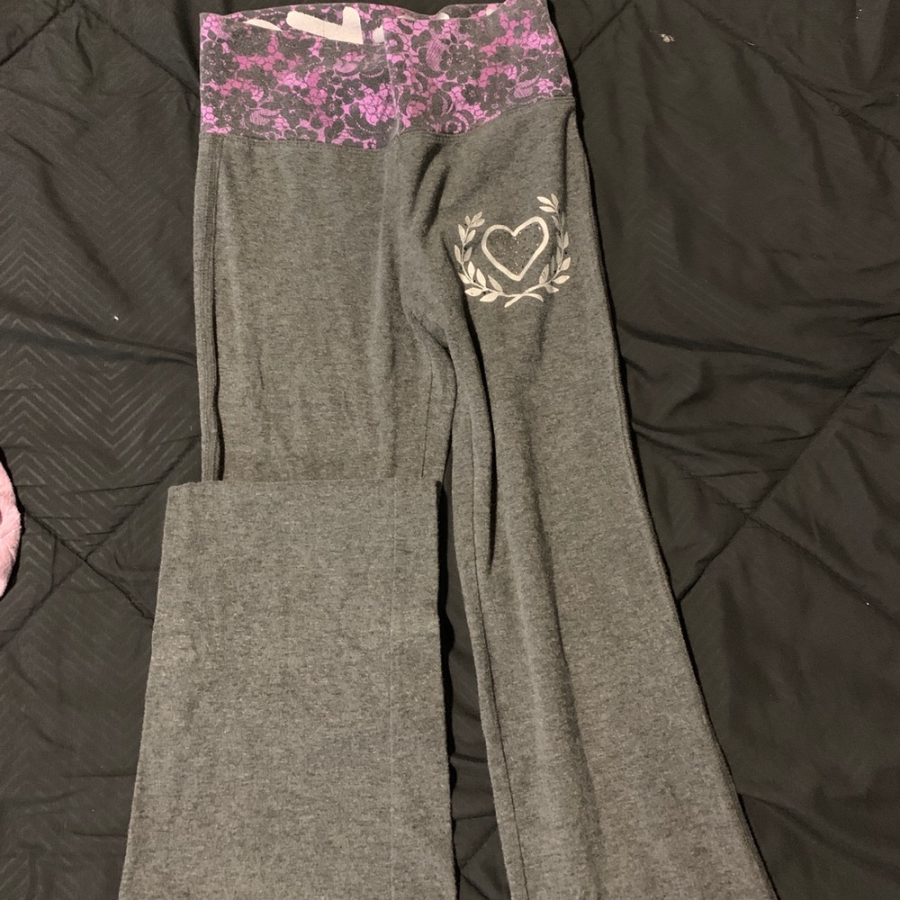 Aero yoga pants
